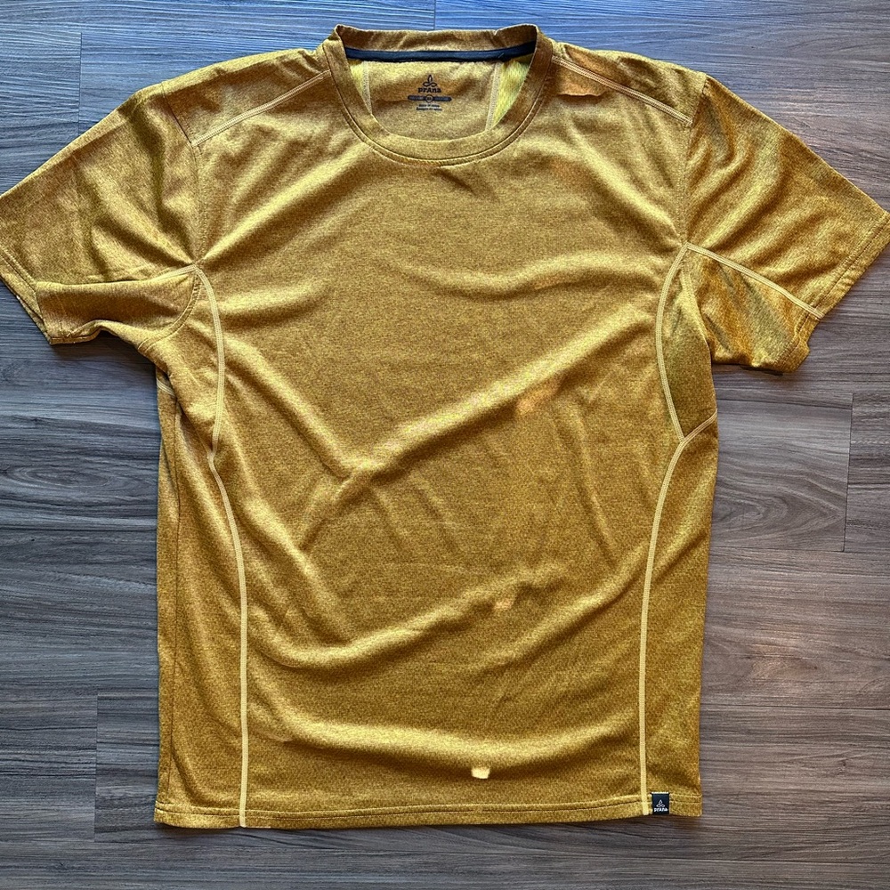 Prana Men’s Tee Size XL